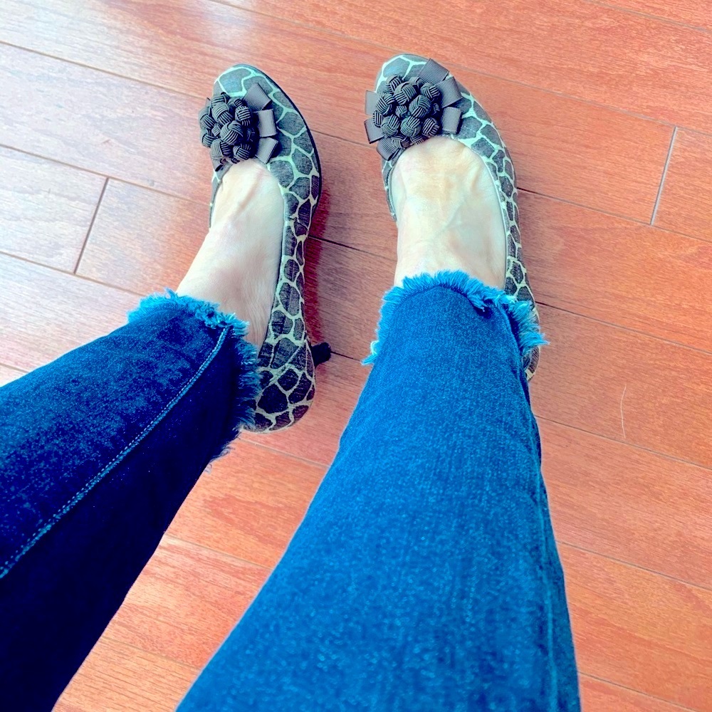 Giraffe Print Pumps